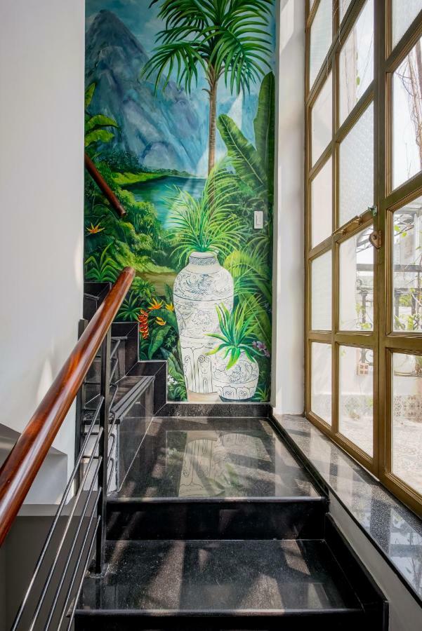Mira Moon - Calmette Bed & Breakfast Ho Chi Minh City Exterior photo